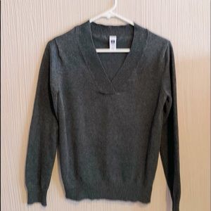 Gap V Neck Sweater